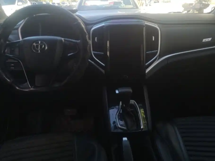 Zhonghua V3 2019 2017 1.5L Automatic Comfort