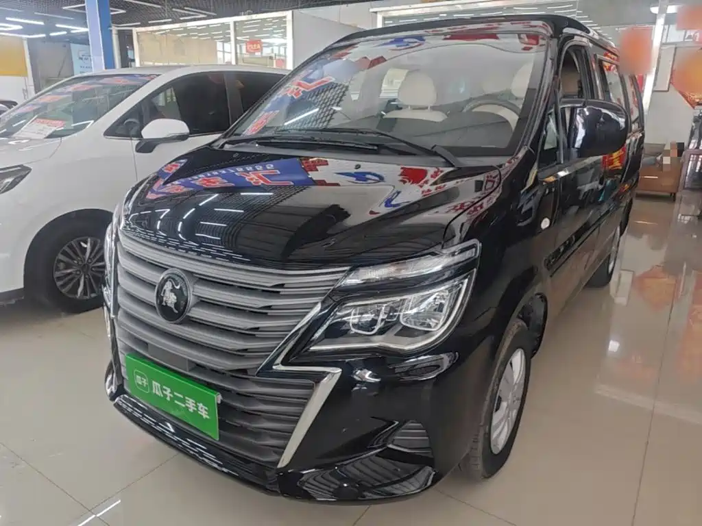 Dongfeng Fengxing Lingzhi 2023 M5 1.6L Utility 7-seater