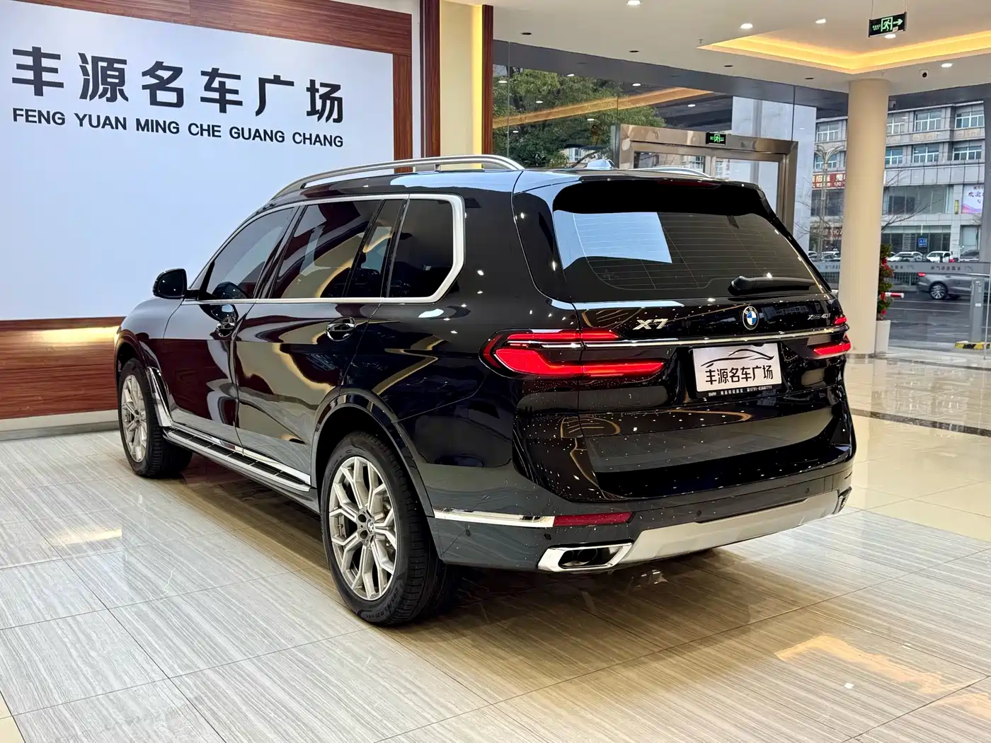BMW X7 2024 xDrive40i Leading Luxury Package фото 34