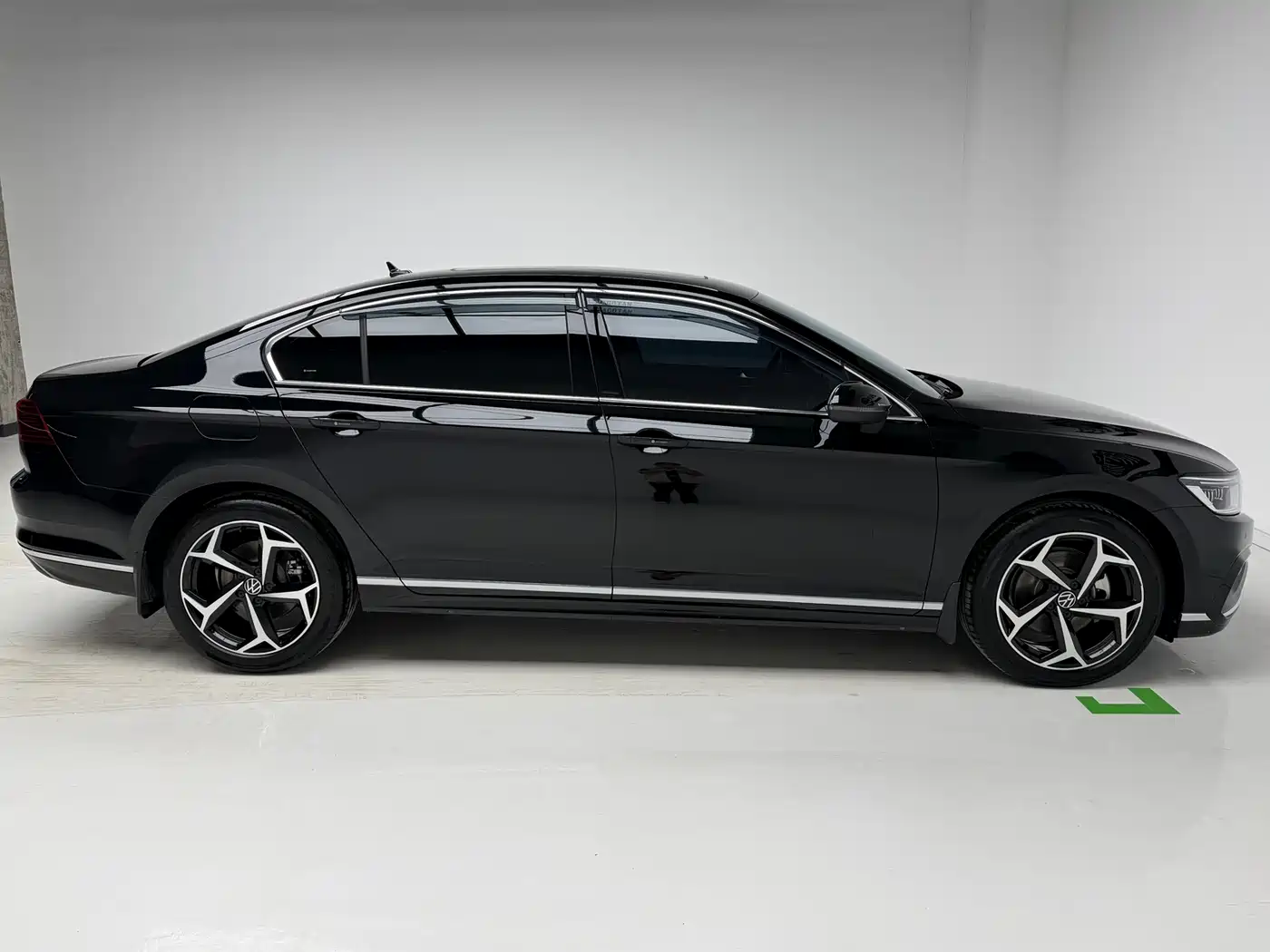 Volkswagen Magotan 2026 Model 30 Million Special Selection 380TSI DSG Luxury фото 7