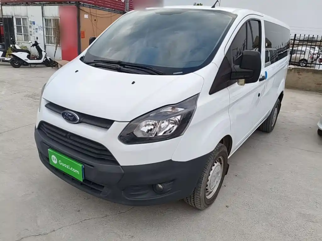 Ford Transit 2023 2019 2.0T Gasoline Multi-Purpose Commercial Vehicle Short Wheelbase Low Roof 6-Seater China VI