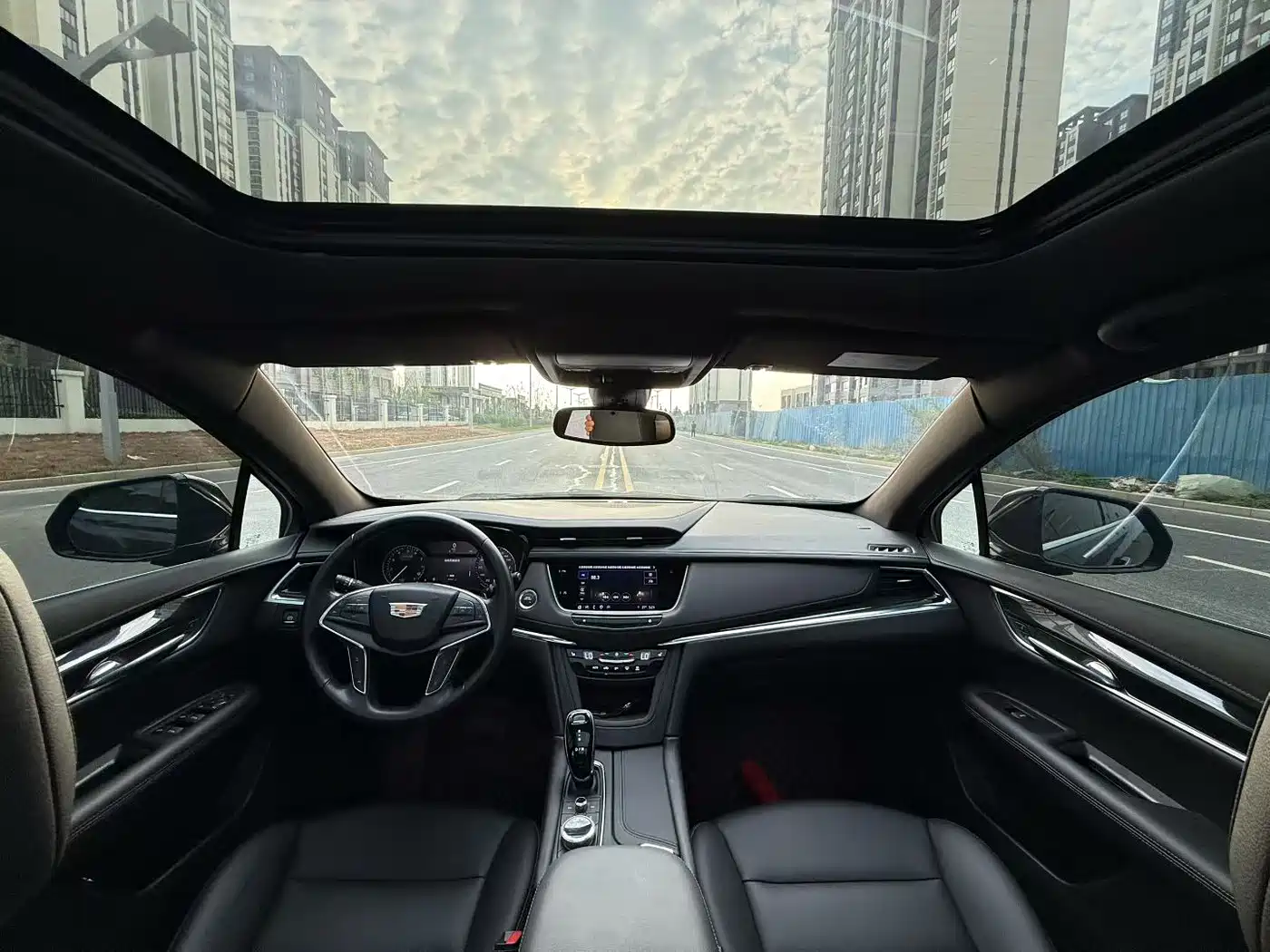 Cadillac XT5 2022 2.0T 2WD Luxury фото 7