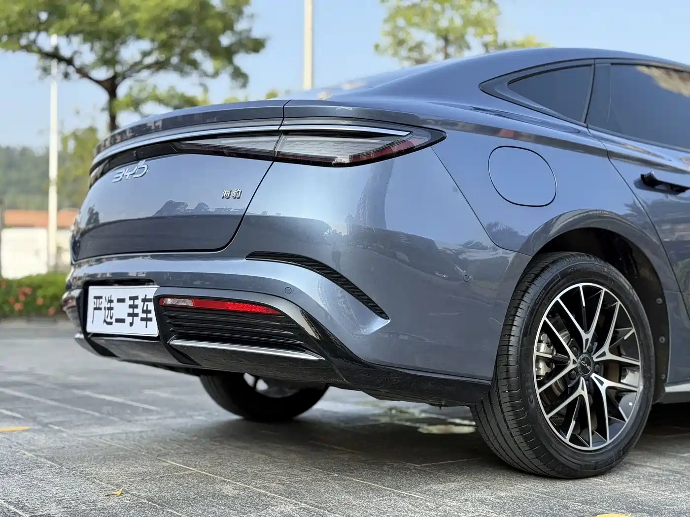 BYD Seal 2024 2024 Glory Edition DM-i 1.5T 121km Flagship