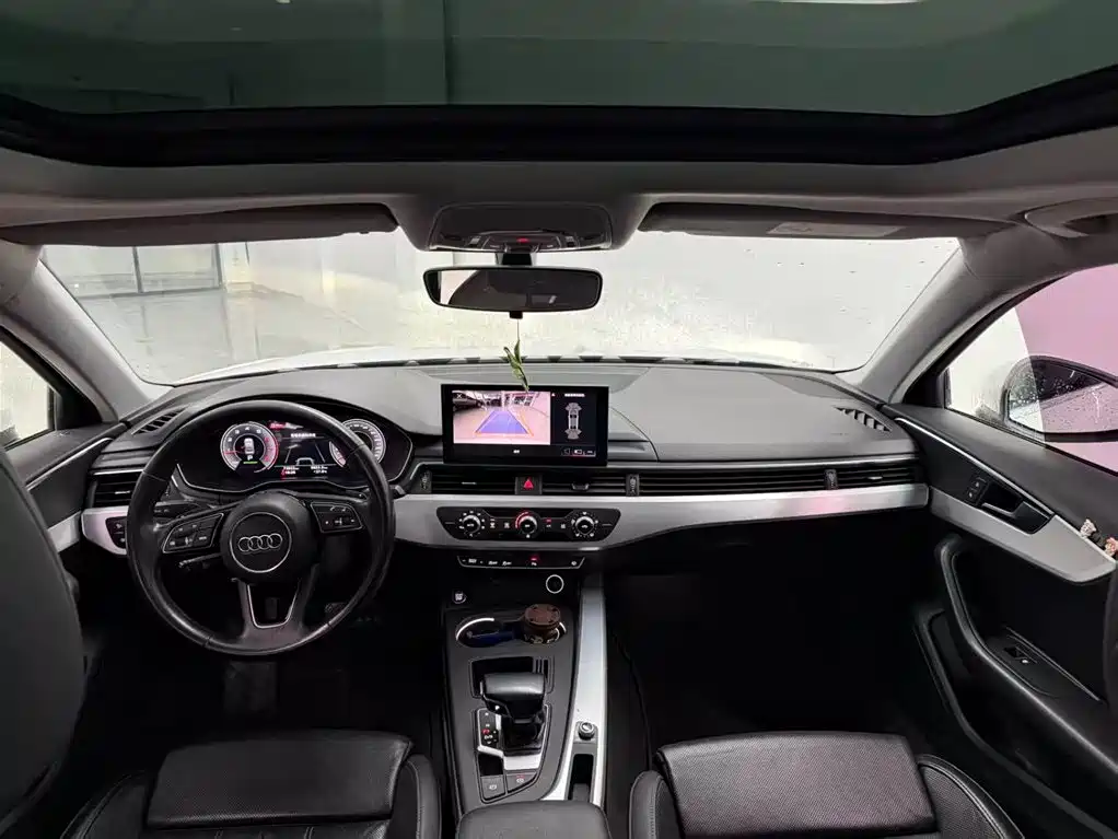 Audi A4L 2020 40 TFSI Fashion Dynamic Edition фото 4