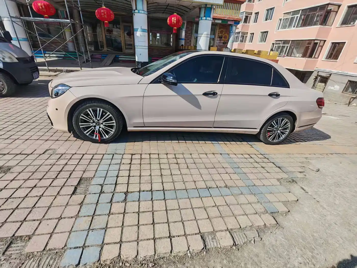 Mercedes-Benz E-Class 2012 E 200 L CGI Elegance фото 5