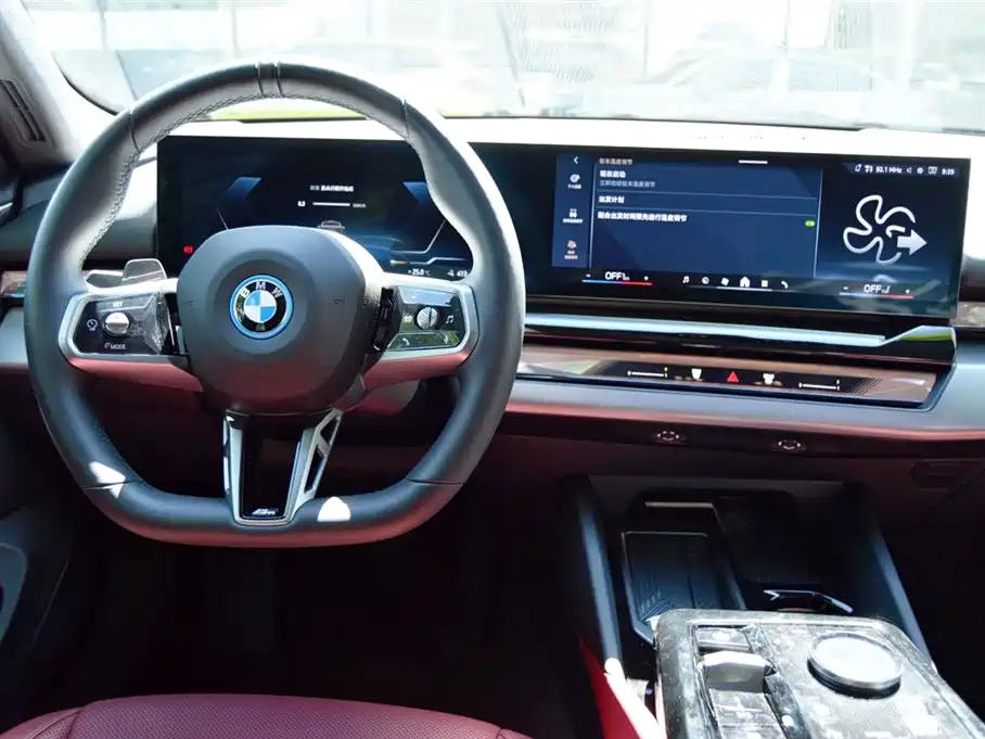 BMW i5 2025 2025 eDrive 40L M Sport Package