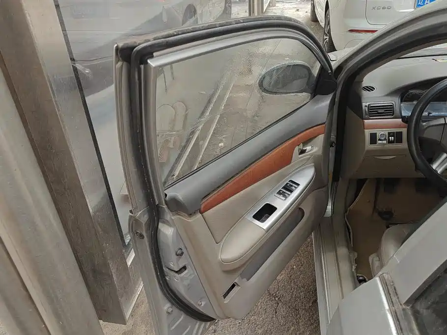Lifan 620 2016 2012 1.5L Manual Flagship