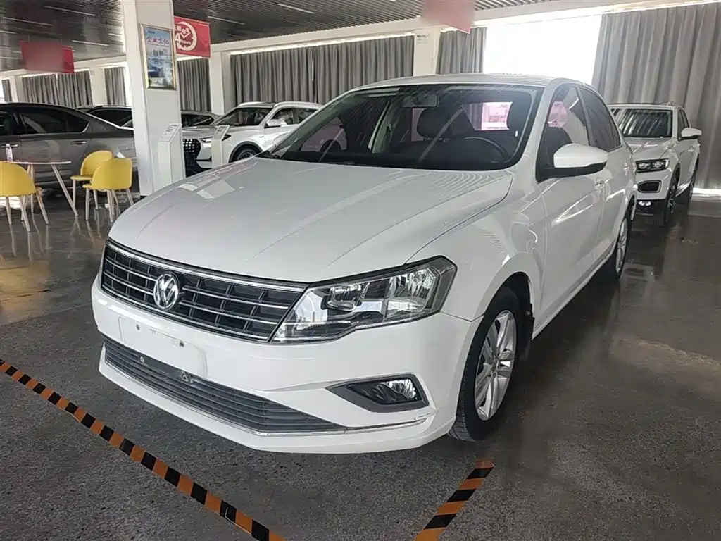 Volkswagen Jetta 2017 1.4L Manual Comfort фото 2