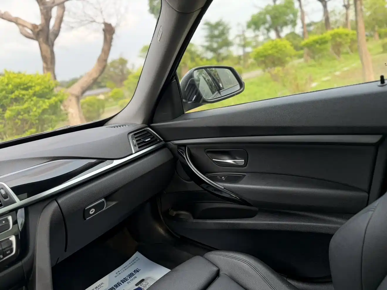 BMW 3 Series GT 2019 320i Fashion Model фото 18