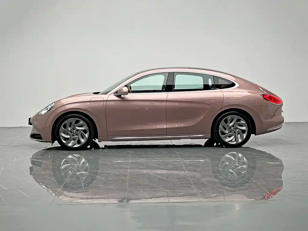 Ora Lightning Cat 2023 2022 555km Premium Edition
