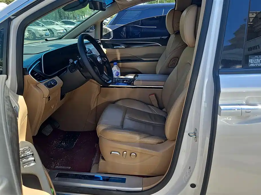 Buick GL8 2020 Model ES Landglory 653T Luxury фото 9