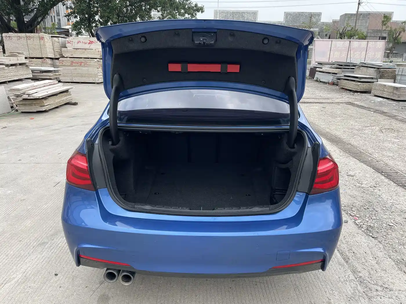 BMW 3 Series 2018 320Li M Sport Black Night Edition фото 21
