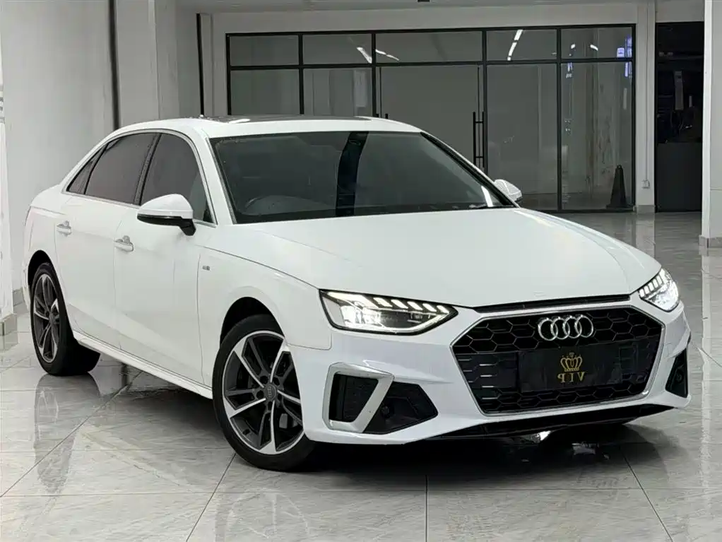 Audi A4L 2020 40 TFSI Fashion Dynamic Edition фото 3