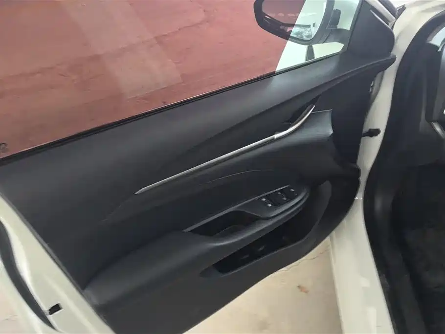 Buick Excelle GT 2018 18T Automatic Elite фото 7