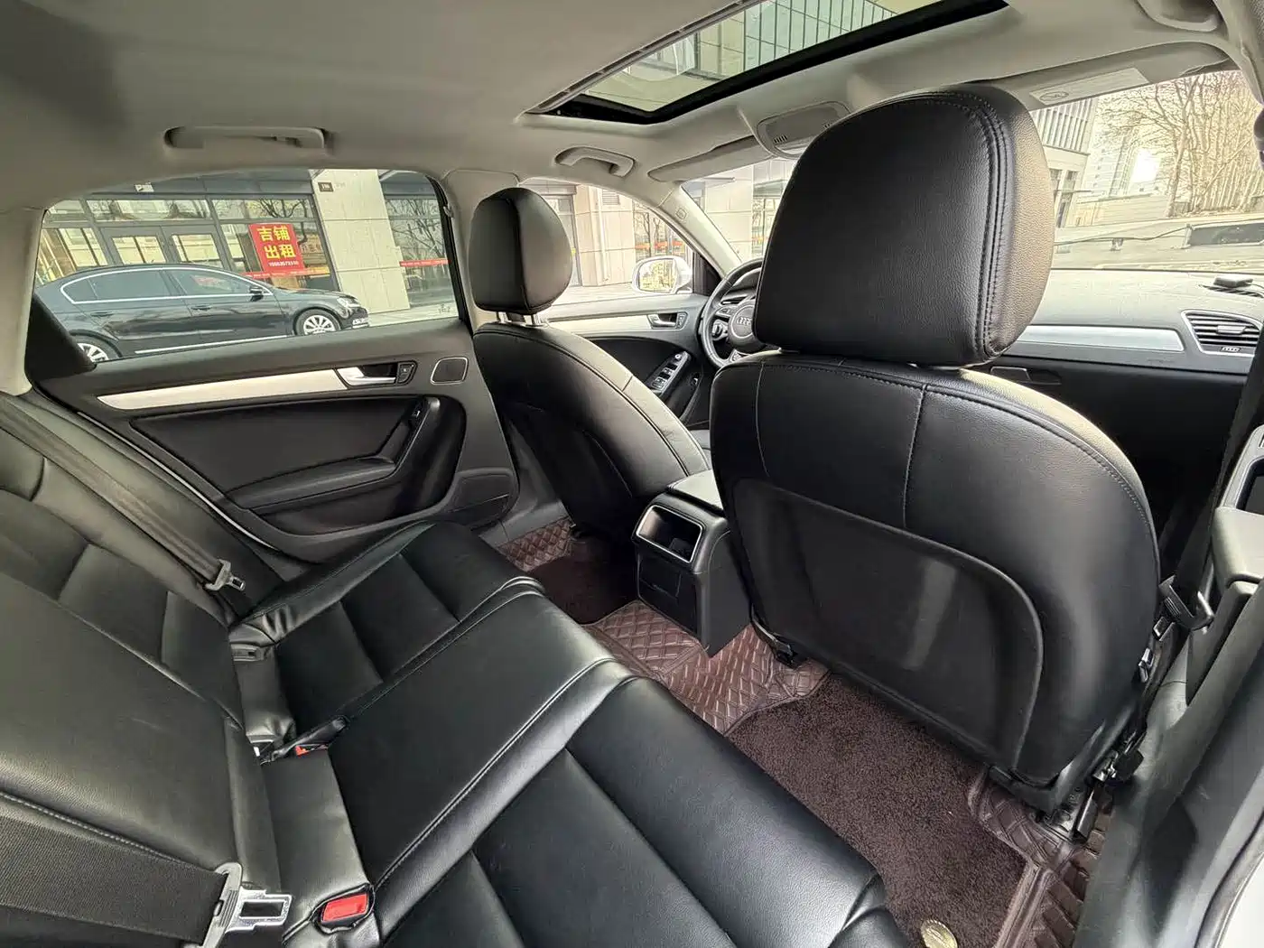 Audi A4L 2013 35 TFSI Automatic Standard фото 9