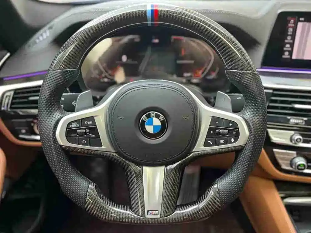 BMW 5 Series 2020 530Li Leading M Sport Package фото 6
