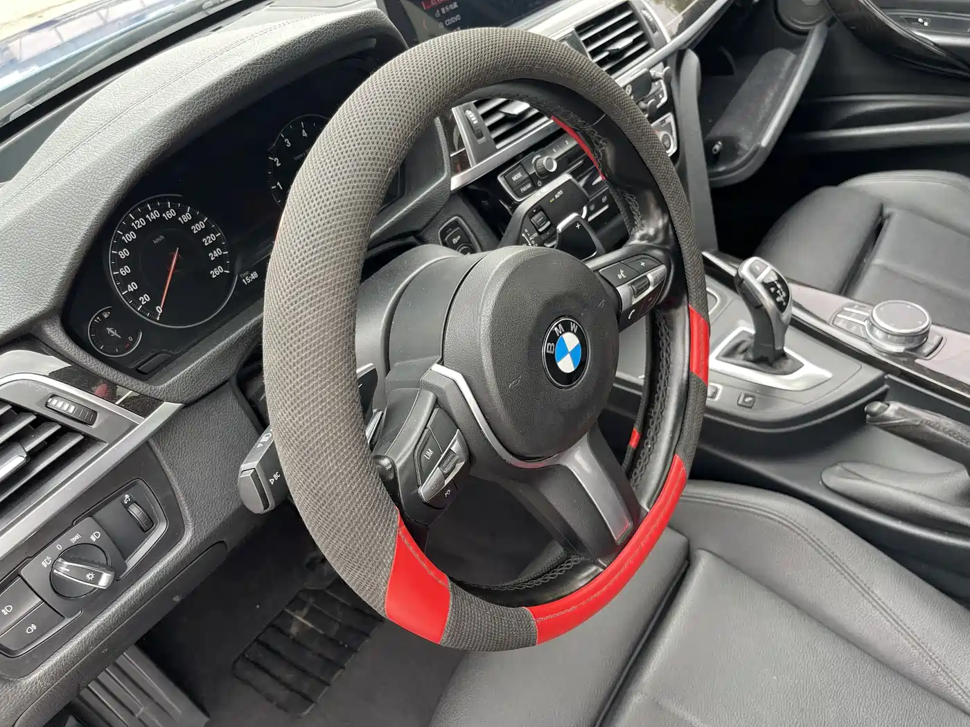 BMW 3 Series 2018 320Li M Sport Black Night Edition фото 9