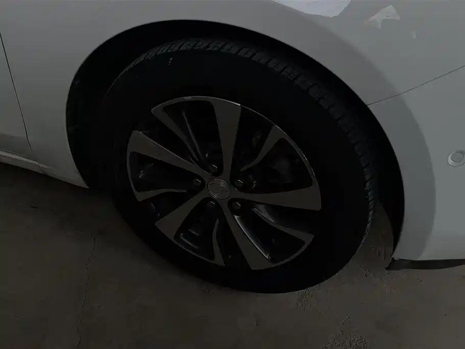 Buick Excelle GT 2018 18T Automatic Elite фото 6