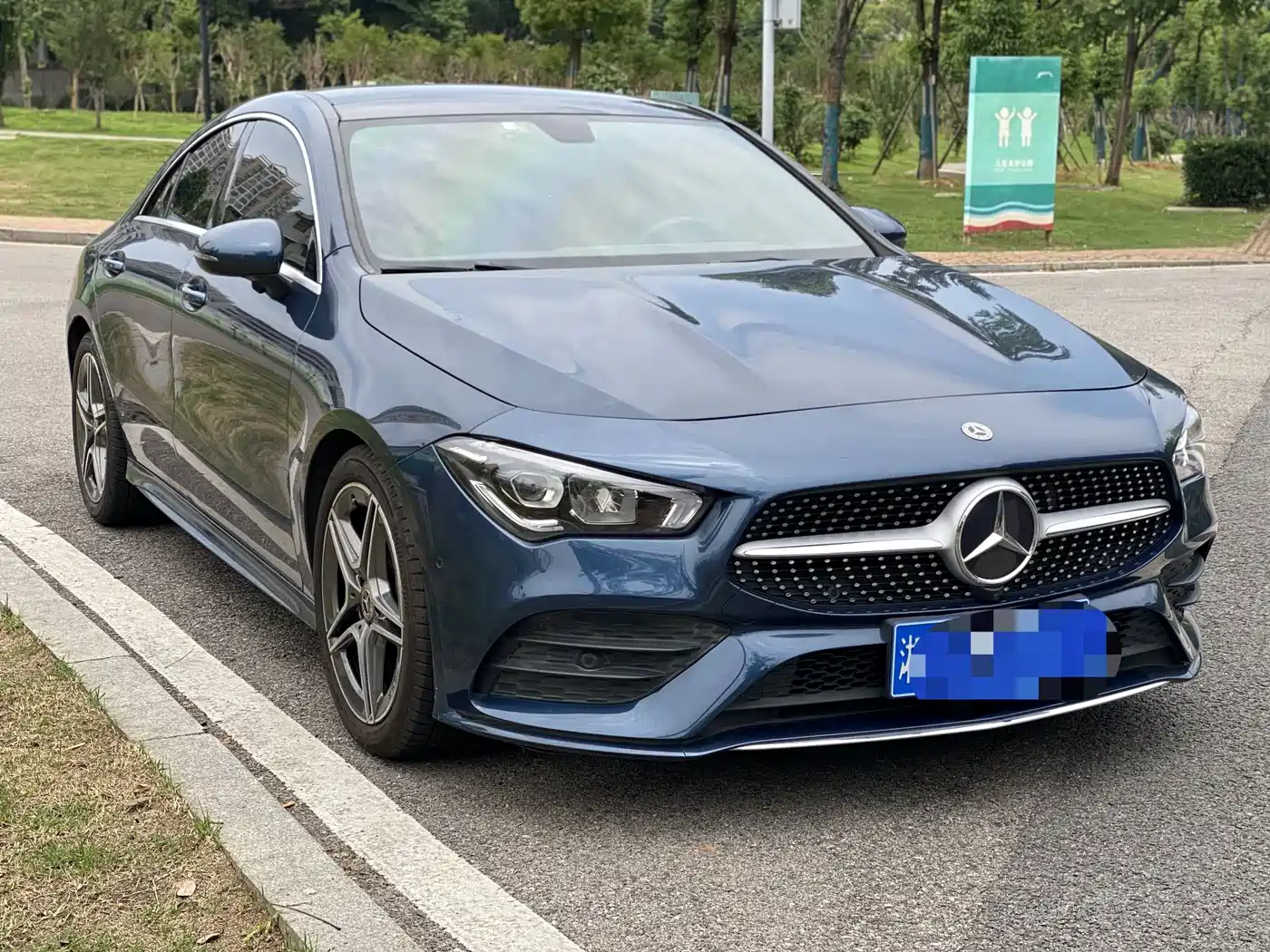 Mercedes-Benz CLA (Import) 2020 CLA 200 фото 3
