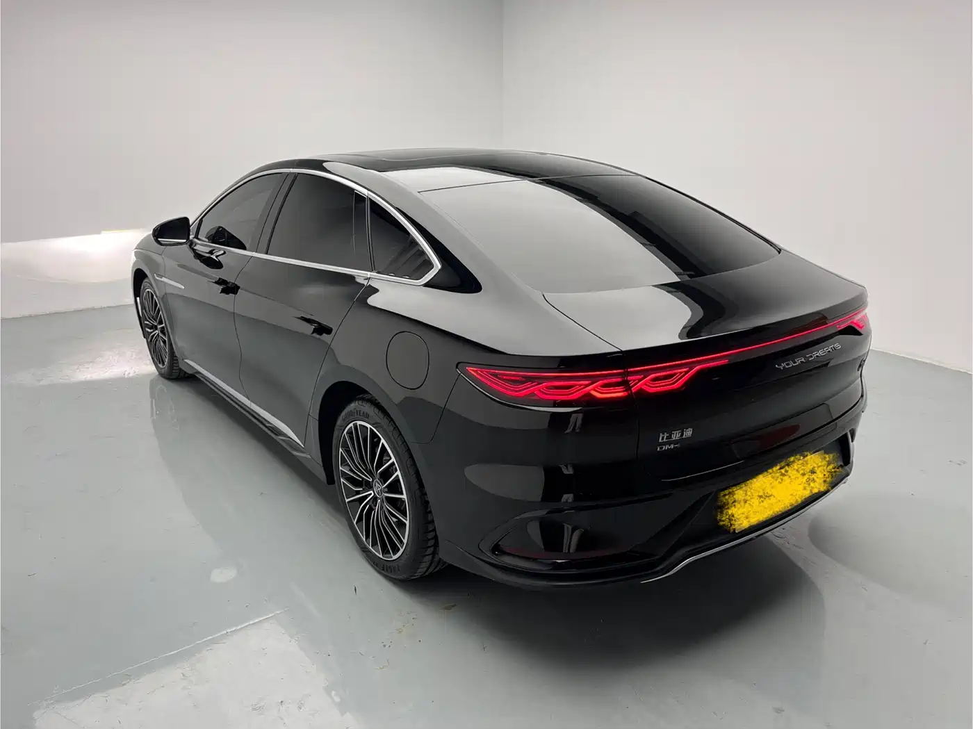 BYD HAN