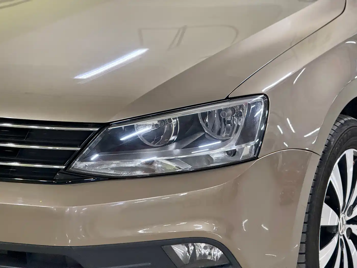Volkswagen Sagitar 2017 1.6L Manual Comfort фото 4