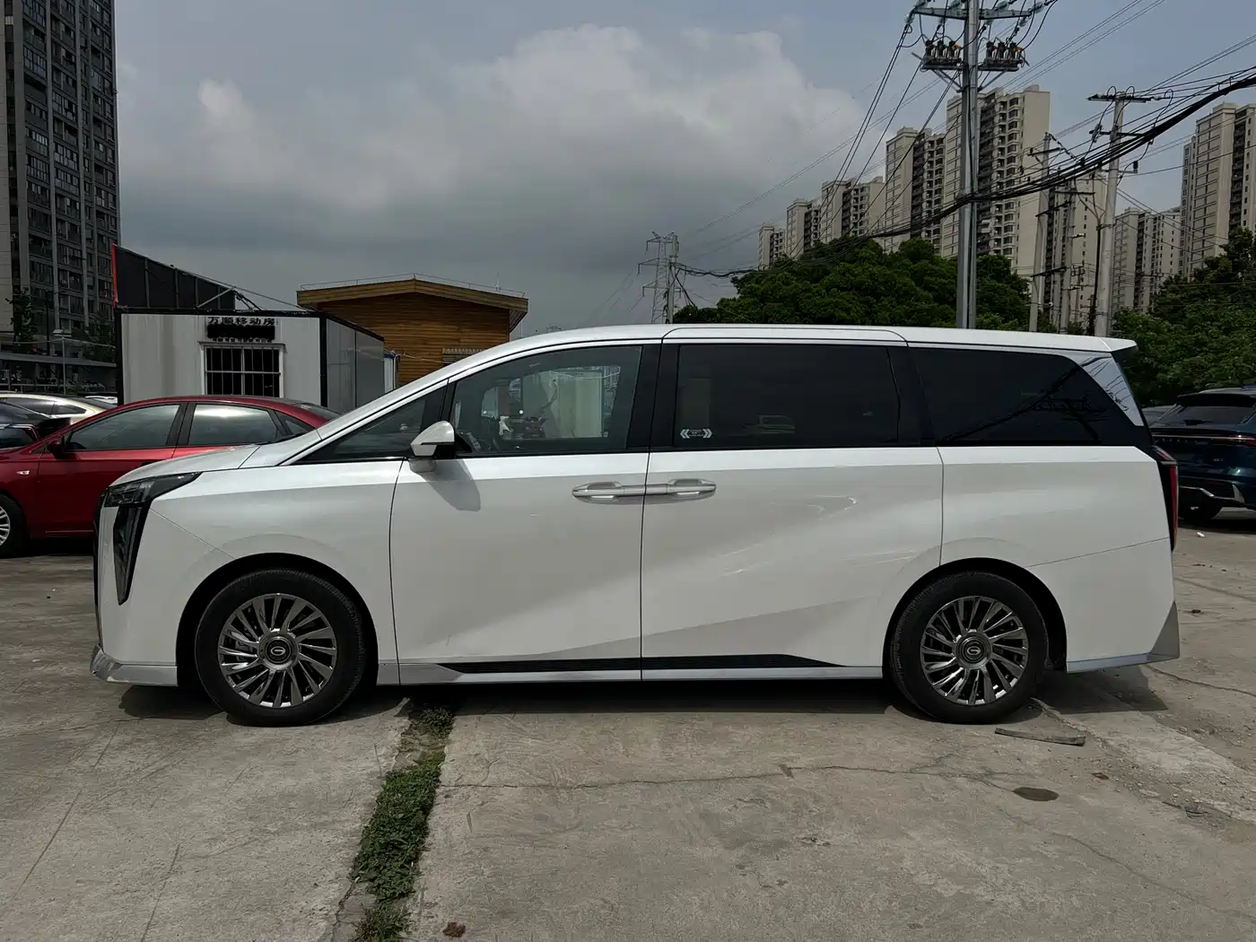GAC Trumpchi Trumpchi M8 2023 Model Master Series 400T Ultimate Edition фото 4