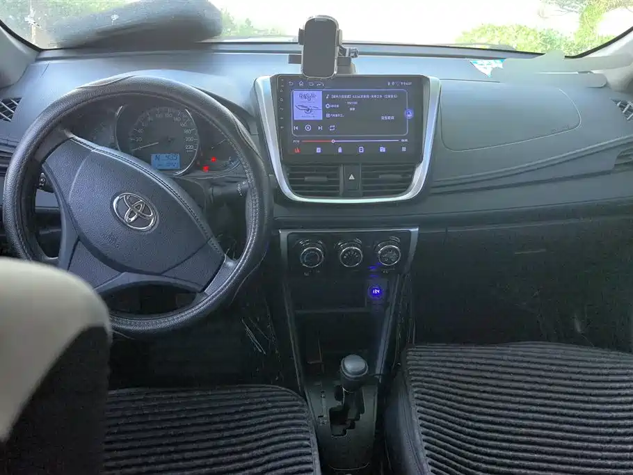 Toyota Vios FS 2019 1.5L CVT Fengchi Edition фото 12
