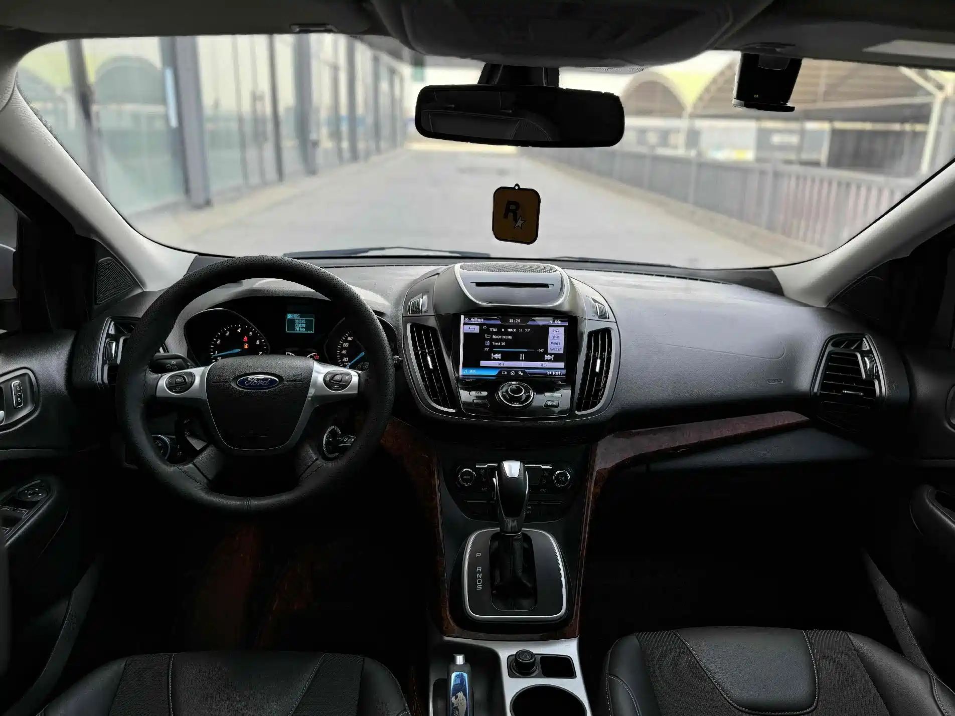 Фото 8 - Ford Kuga