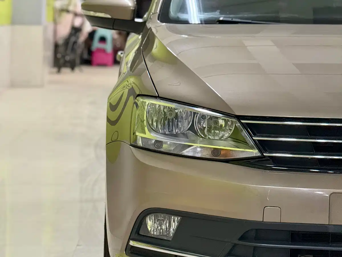 Volkswagen Sagitar 2017 1.6L Manual Comfort фото 3