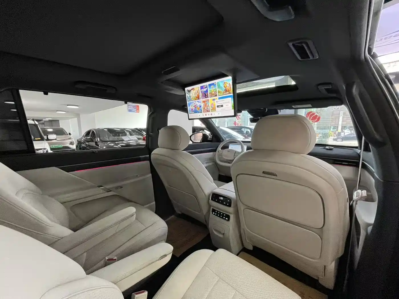 Фото 8 - Dongfeng Yipai eπ008