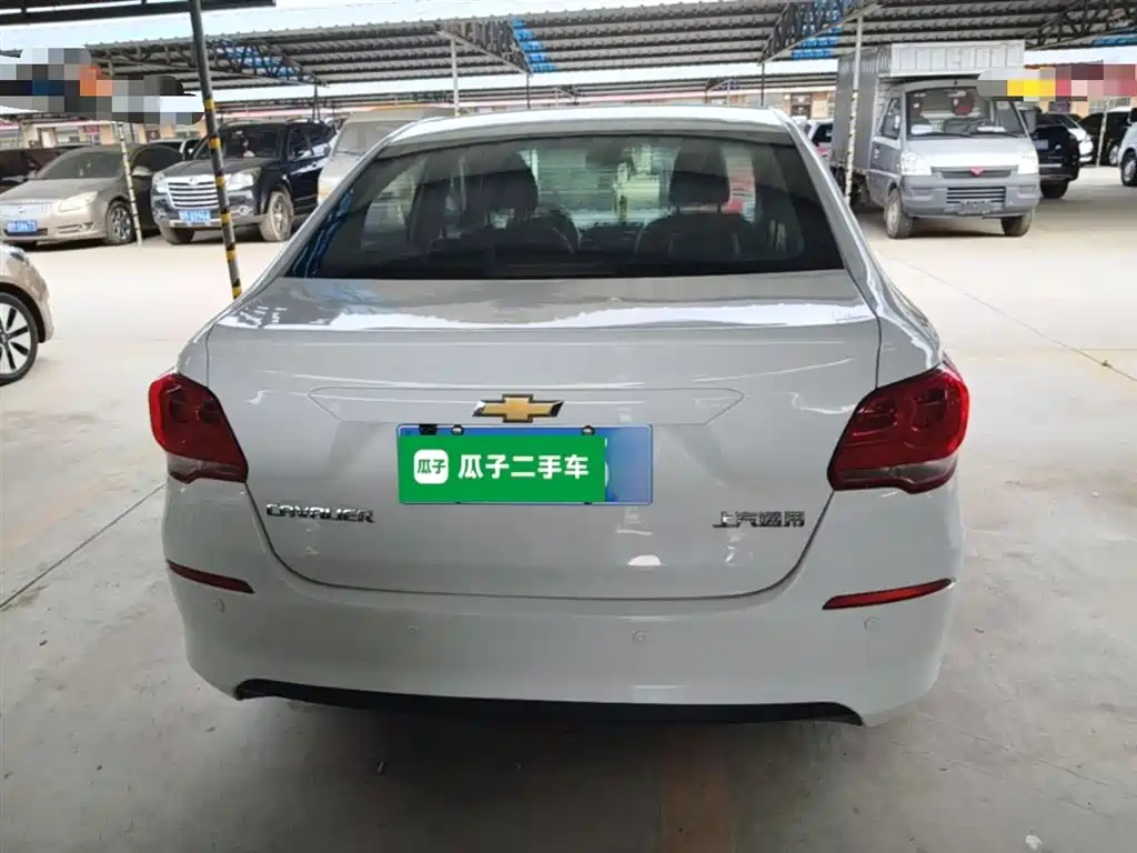 Chevrolet Cavalier 2016 1.5L Manual Enjoyment Edition фото 6