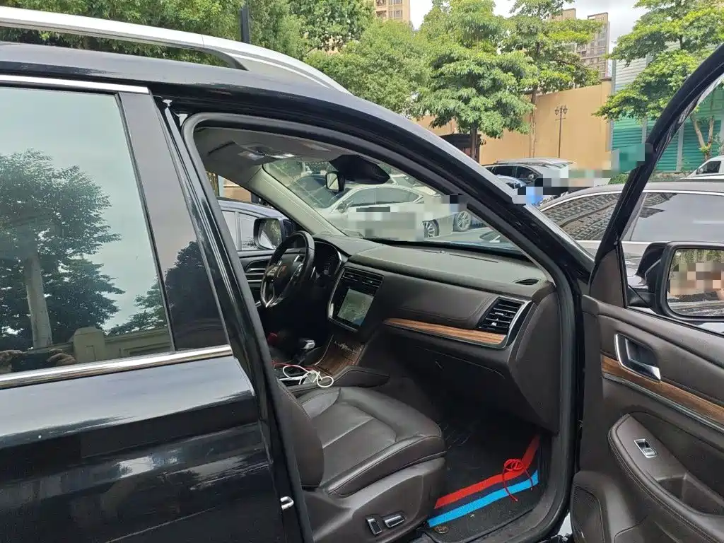 Roewe RX8 2019 2018 30T Intelligent Internet 4WD Supreme Edition
