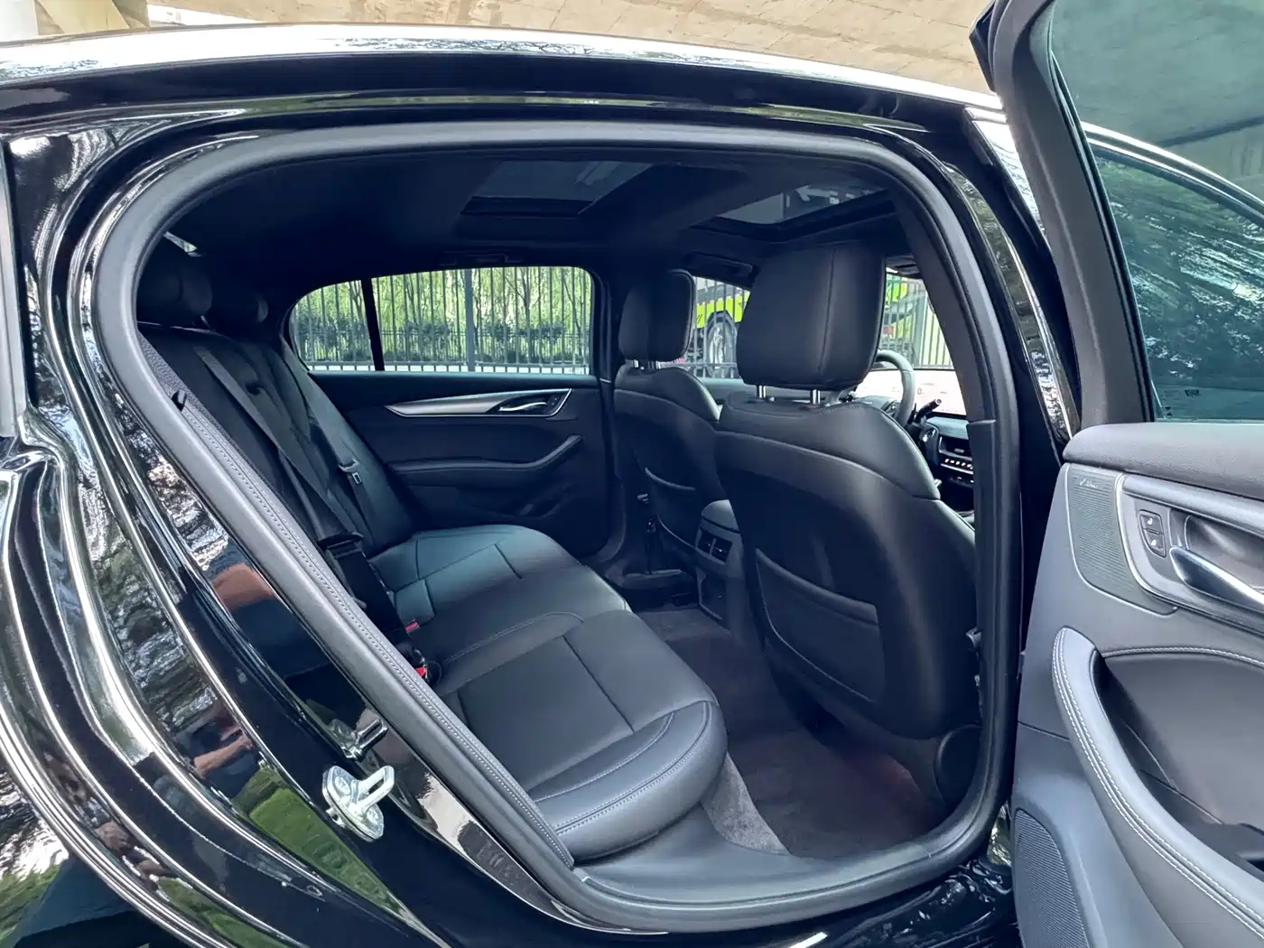 Cadillac CT5 2026 2025 Model 28T Track Performance Edition