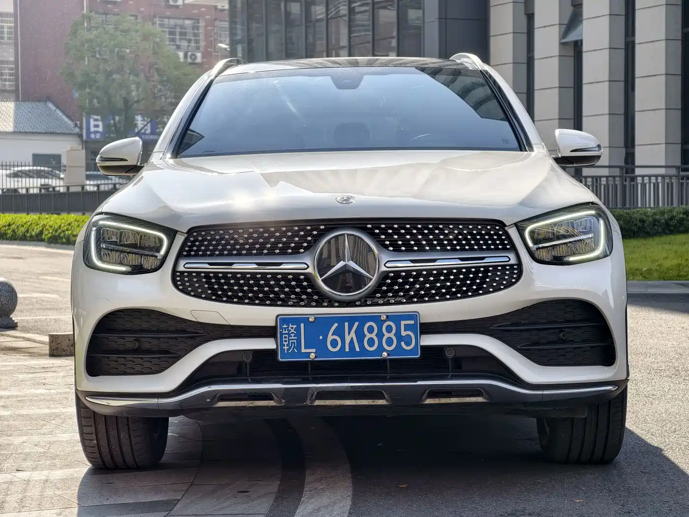 MERCEDES-BENZ GLC