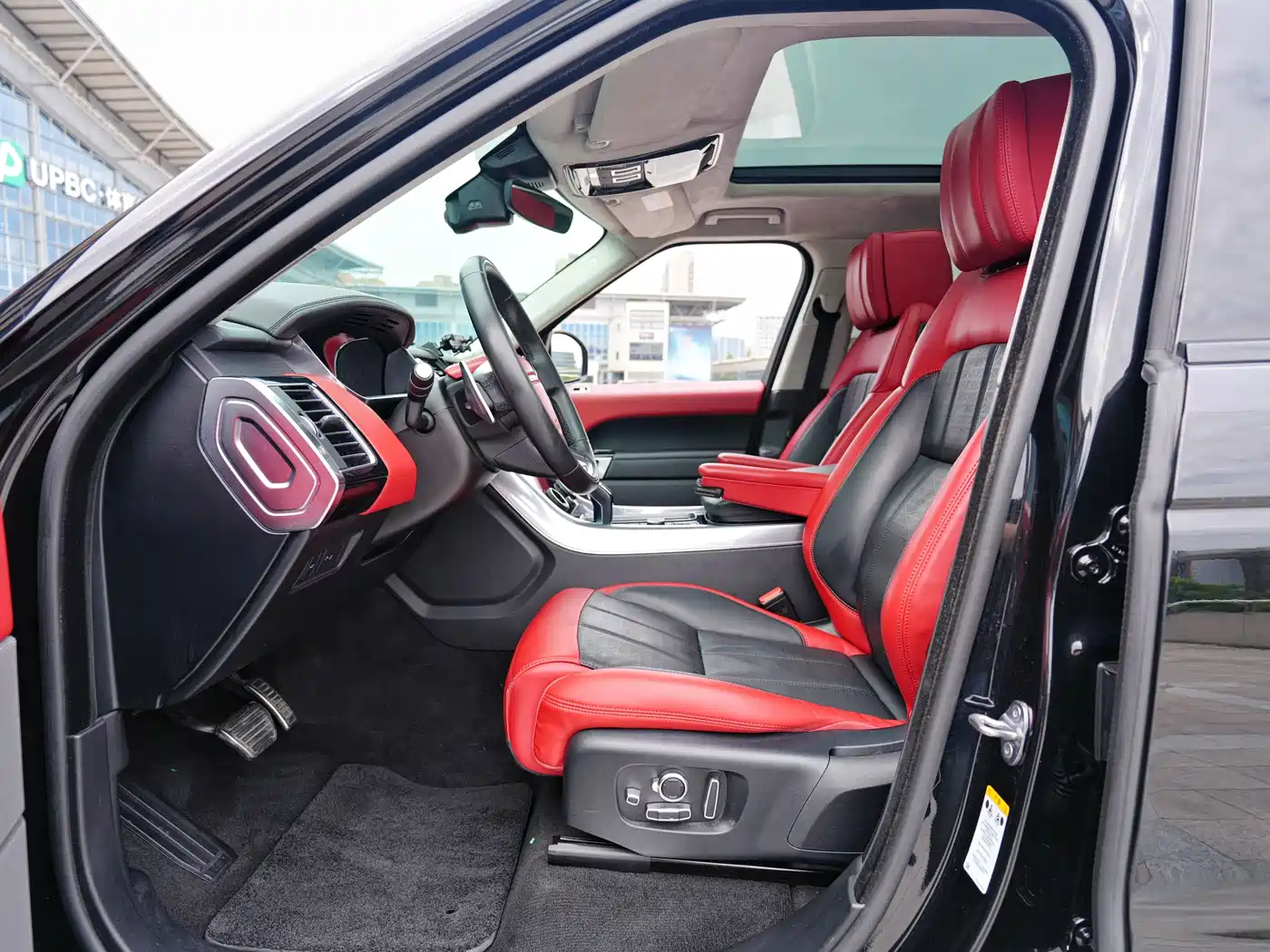 Land Rover Range Rover Sport 2018 3.0 SC V6 Fashion Genesis DYNAMIC фото 11