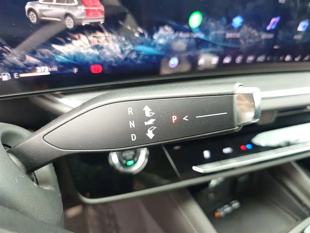 Buick Envision Plus 2024 Envision Plus 28T 2WD Premium Edition фото 9