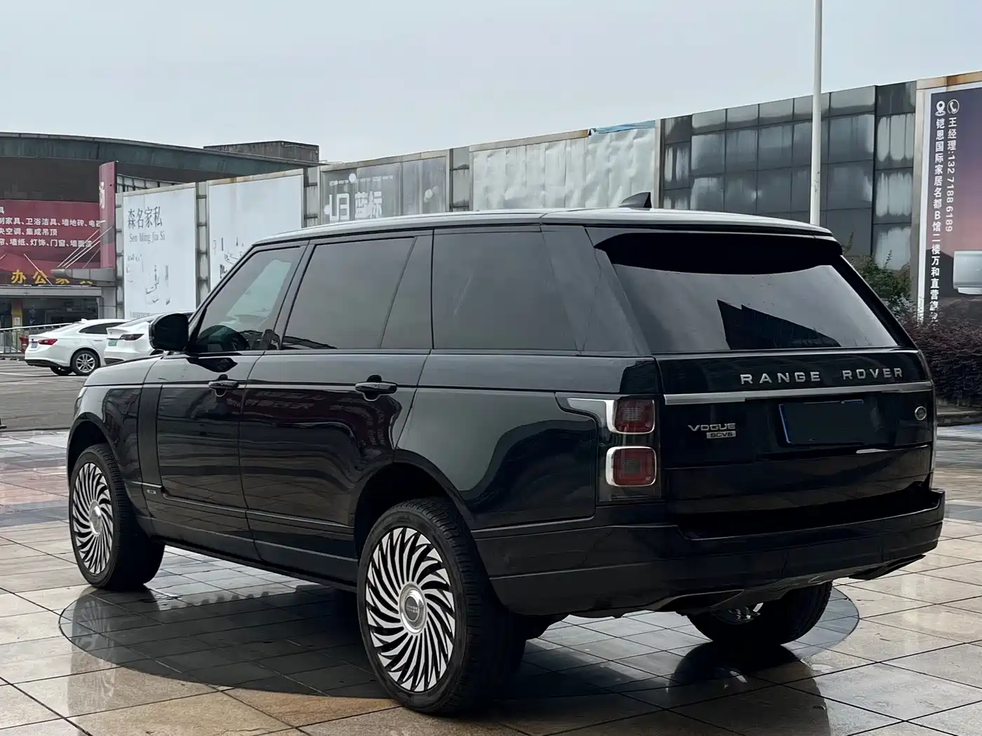 Land Rover Range Rover 2019 3.0 SC V6 Heritage Extended Edition фото 20