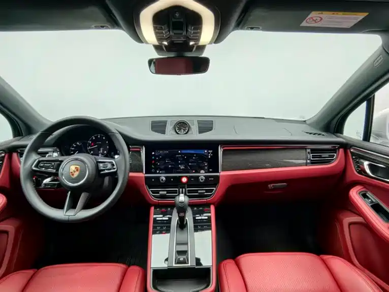 Porsche Macan 2024 Macan 2.0T фото 9