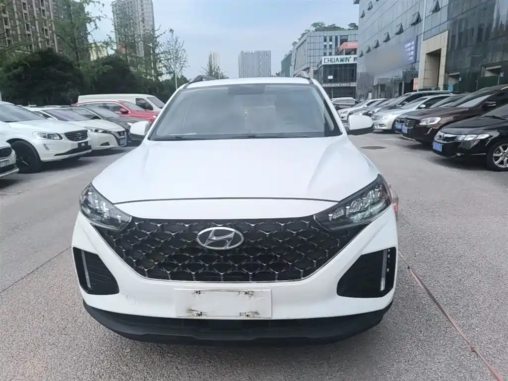Hyundai Beijing Hyundai ix35 2021 2.0L Automatic 2WD GLS Leading Edition фото 3