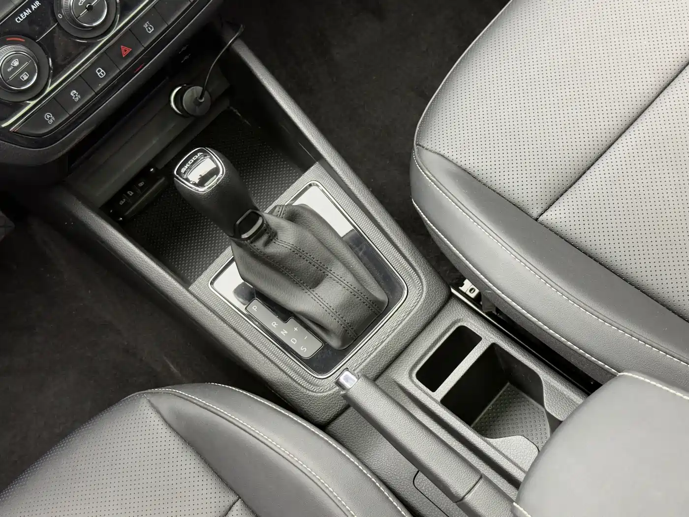 Škoda Kamiq 2023 Facelift 1.5L Auto Comfort Edition фото 17