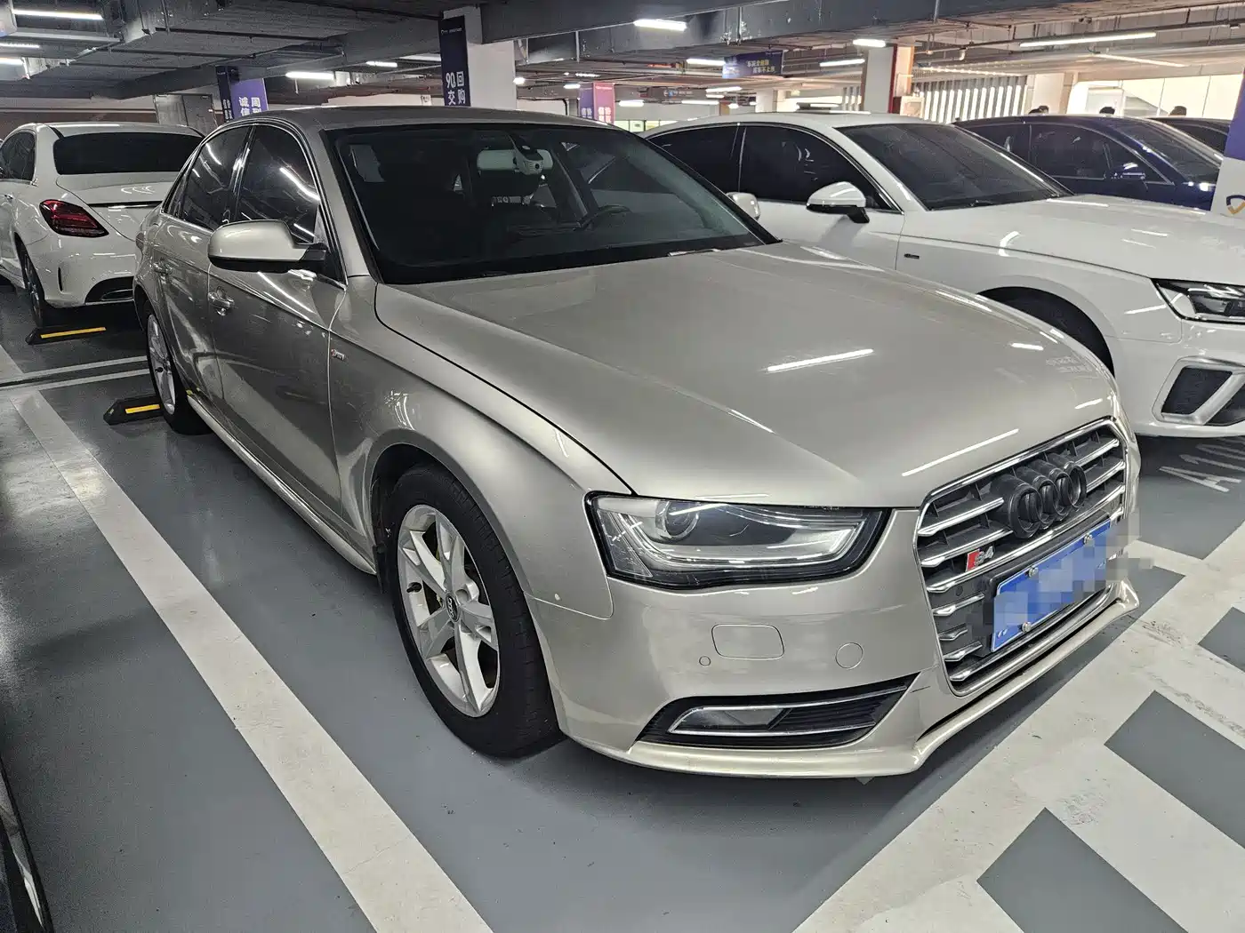 Audi A4L 2015 45 TFSI quattro Individual Sport фото 3