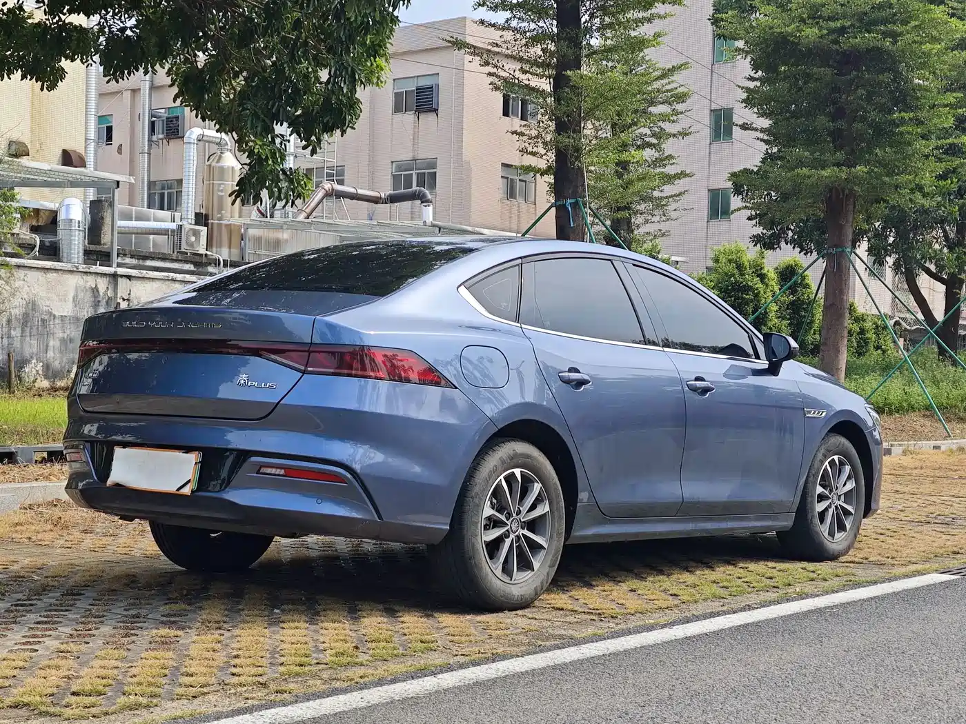 Фото 10 - BYD Qin PLUS