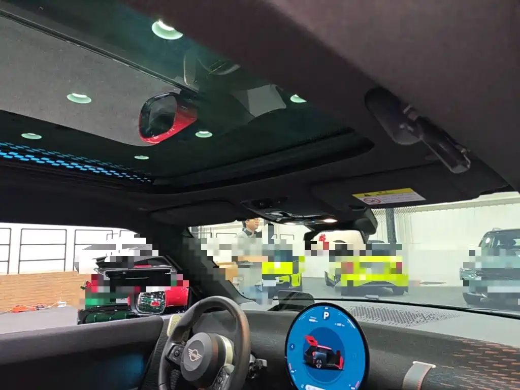 MINI Electric MINI JCW 2025 2025 JOHN COOPER WORKS