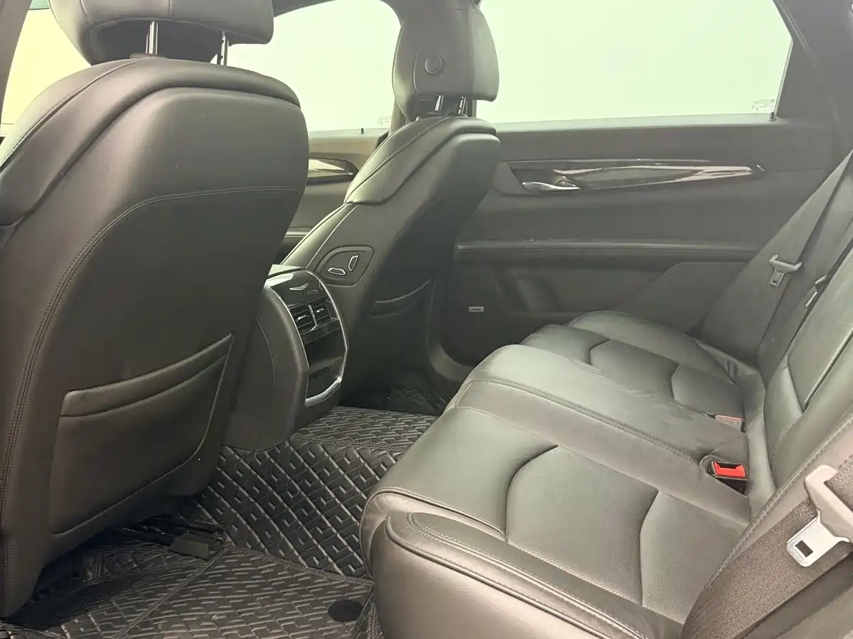 Cadillac CT6 2023 28T Luxury Edition фото 9