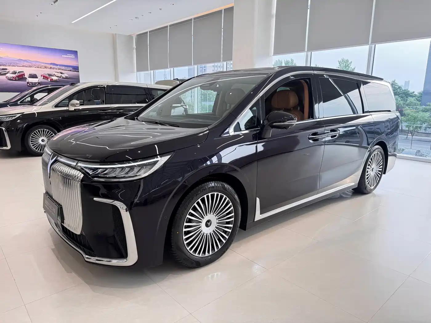 Voyah Auto Voyah Dreamer 2025 PHEV AWD Flagship Kunpeng Edition