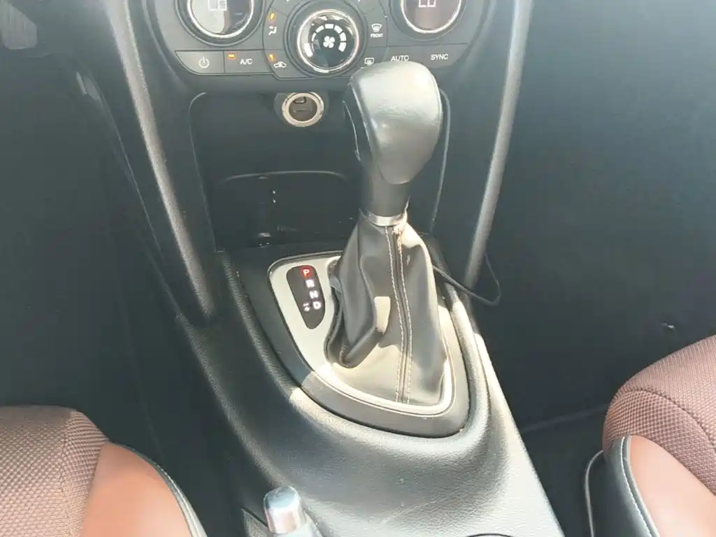 Fiat Viaggio 2018 2017 1.4T Auto Power Edition
