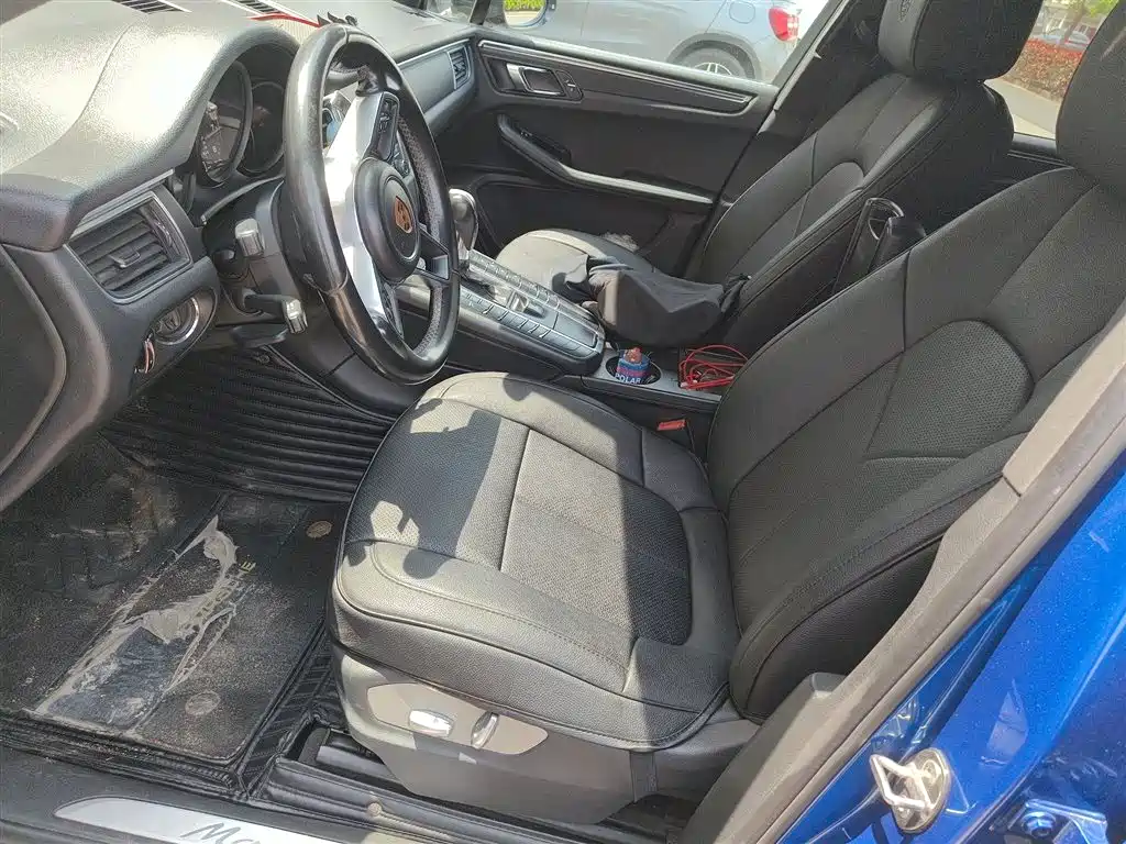 Porsche Macan 2017 Macan 2.0T фото 8