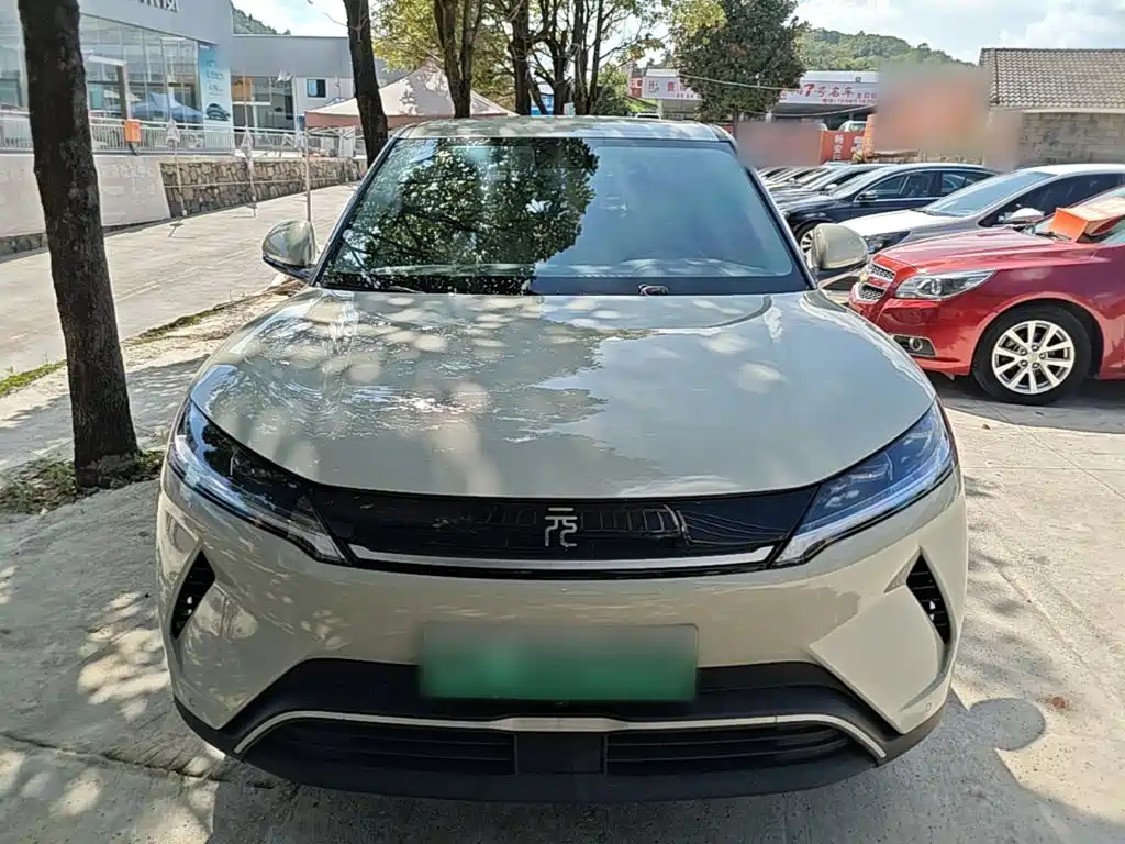 BYD Yuan UP 2026 2025 Model 301KM Navigator
