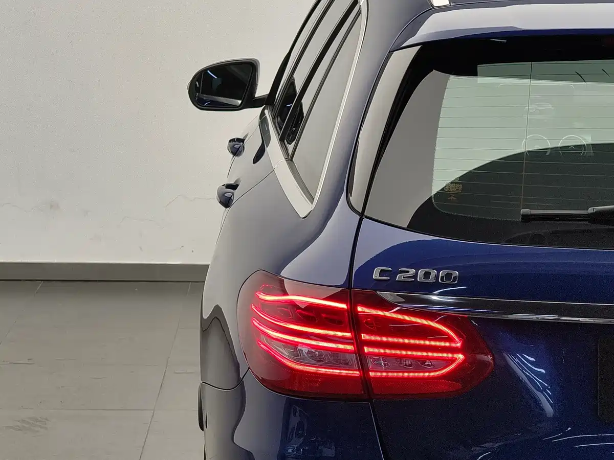 Mercedes-Benz C-Class (Import) 2018 C 200 Estate фото 19