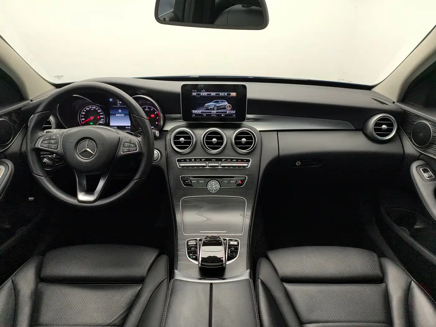 Mercedes-Benz C-Class (Import) 2018 C 200 Estate фото 11